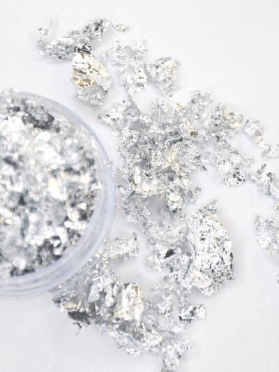 Foil flakes silver