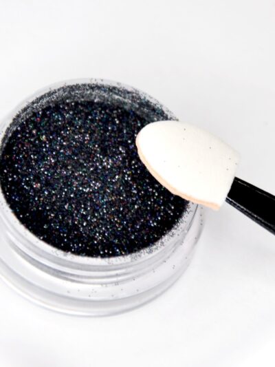 Kynsipuuteri musta holographic