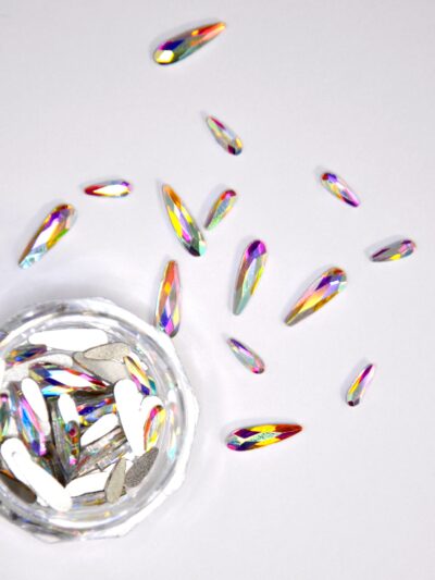 Kynsitimantti tippa clear halo 40kpl