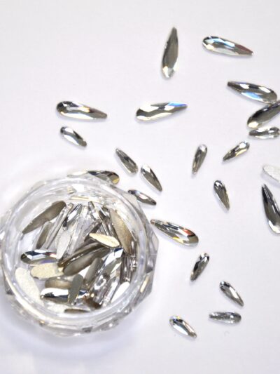 Kynsitimantti tippa silver 40kpl