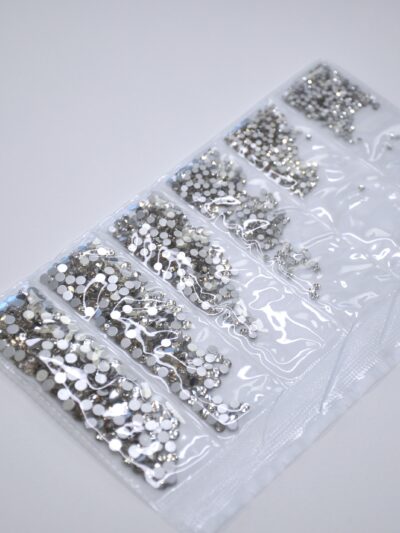 Timanttilajitelma multi size clear 1680kpl