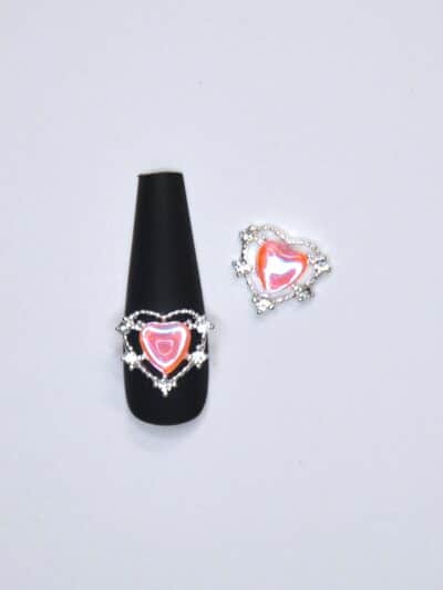 Kynsikoru sydรคn vaaleanpunainen/hopea 2kpl