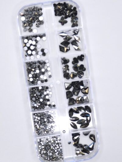 Timanttilajitelma metallic black