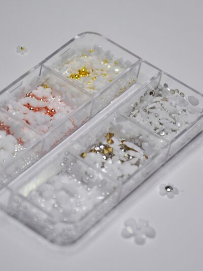 Koristelajitelma daisy #2 multisize white